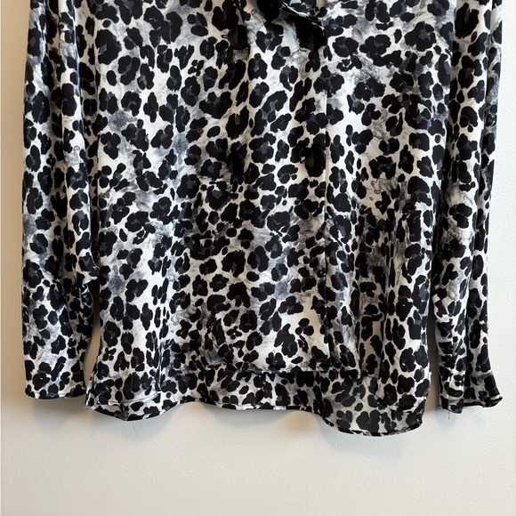 NWT Zara Leopard Print Flowy Dolman Sleeve Silky Blouse Shirt Top Black White - Picture 5 of 12